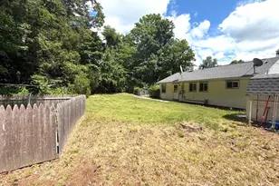 32 Crestmont, Springfield, MA 01108 - Photo 31
