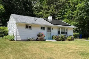 32 Crestmont, Springfield, MA 01108 - Photo 3