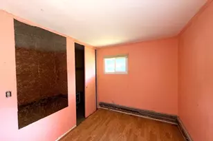 32 Crestmont, Springfield, MA 01108 - Photo 15