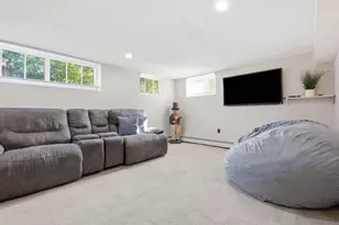 79 Orange St, Reading, MA 01867 - Photo 13