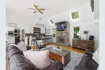 2 Foley Dr, Southborough, MA 01772 - Photo 9
