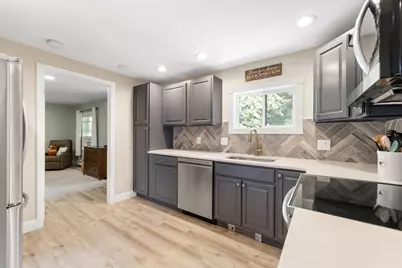 2 Park St #2B, Westborough, MA 01581 - Photo 3