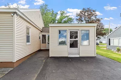 48 Chickering Street, Lawrence, MA 01843 - Photo 35