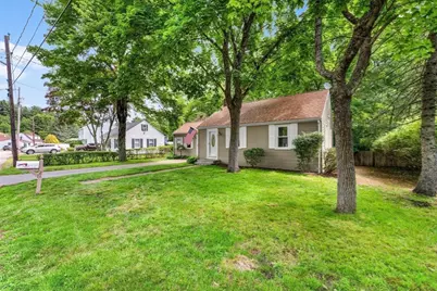 21 Elizabeth Street, Stoughton, MA 02072 - Photo 19