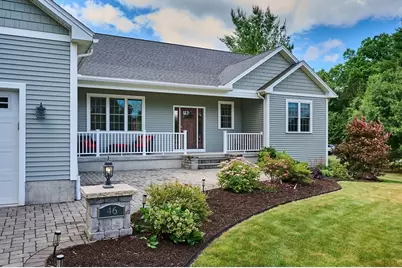 46 Pomeroy Street, Easthampton, MA 01027 - Photo 5