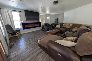 515 Keys, Warren, MA 01585 - Photo 3