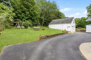 310 Blackstone St, Uxbridge, MA 01569 - Photo 5