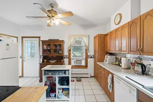 310 Blackstone St, Uxbridge, MA 01569 - Photo 13