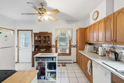 310 Blackstone St, Uxbridge, MA 01569 - Photo 13