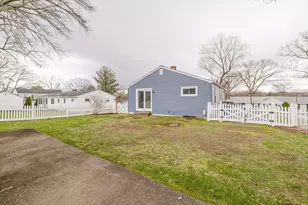 79 Bergeron St, Seekonk, MA 02771 - Photo 5
