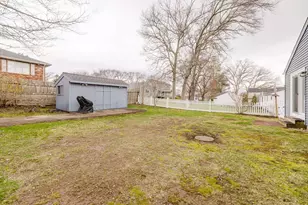 79 Bergeron St, Seekonk, MA 02771 - Photo 39