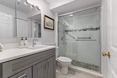 350 Revere Beach Blvd #13R, Revere, MA 02151 - Photo 17