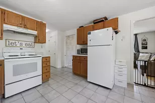 22 Sharlene Ln, Plainville, MA 02762 - Photo 7