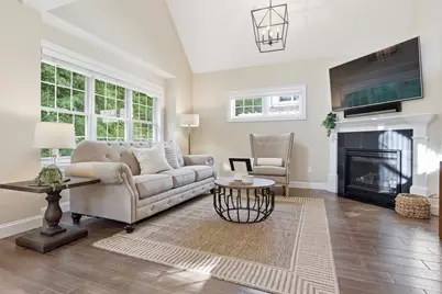 8 Cheevers Path #8, Bedford, MA 01730 - Photo 9