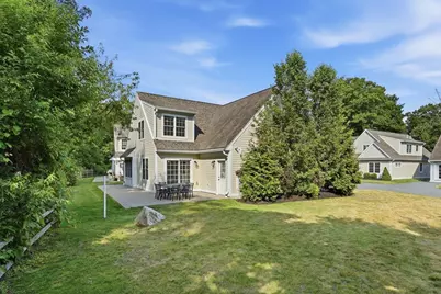 8 Cheevers Path #8, Bedford, MA 01730 - Photo 37