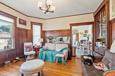 562 Main St, Medford, MA 02155 - Photo 17