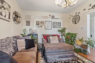 562 Main St, Medford, MA 02155 - Photo 7
