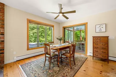 4 Swallow Ln, Dunstable, MA 01827 - Photo 9