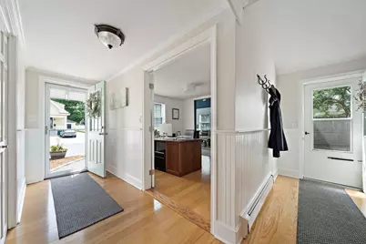 37 Davis St #2, Mansfield, MA 02048 - Photo 11