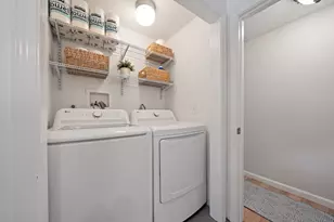 37 Davis St, Mansfield, MA 02048 - Photo 17