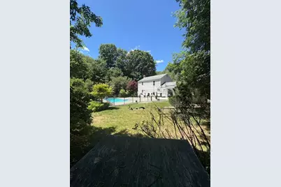 35 Houde St, Marlborough, MA 01752 - Photo 3