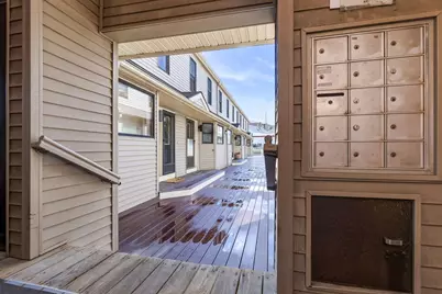33 Maplewood Ave #20, Gloucester, MA 01930 - Photo 27