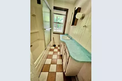 35 Prospect St #1, Spencer, MA 01562 - Photo 5