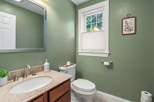 45 Sumner St, Quincy, MA 02169 - Photo 13