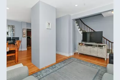 29 Ash Street, Waltham, MA 02453 - Photo 11
