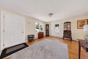 8 Standish Ave, Hull, MA 02045 - Photo 7