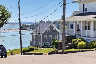 8 Standish Ave, Hull, MA 02045 - Photo 3