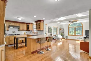 2 Sandspur Ln, North Reading, MA 01864 - Photo 3