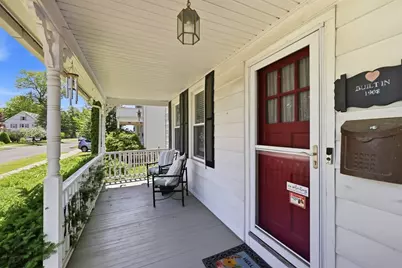 105 Pine St, West Springfield, MA 01089 - Photo 3