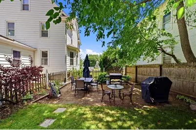 105 Pine St, West Springfield, MA 01089 - Photo 31