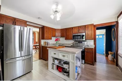 105 Pine St, West Springfield, MA 01089 - Photo 13