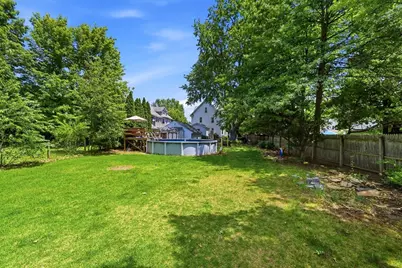 105 Pine St, West Springfield, MA 01089 - Photo 35
