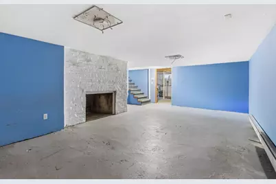 6 Valley Ln, Easthampton, MA 01027 - Photo 23