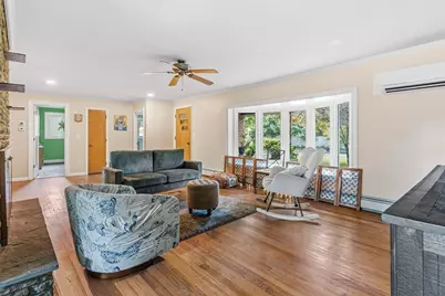 6 Valley Ln, Easthampton, MA 01027 - Photo 7