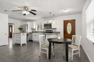 6 Vista Dr, Danvers, MA 01923 - Photo 5
