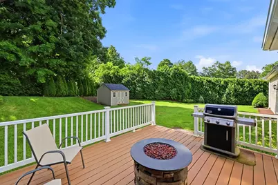4 N Hills Ln, Wilbraham, MA 01095 - Photo 31