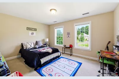 4 N Hills Ln, Wilbraham, MA 01095 - Photo 21