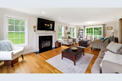 4 N Hills Ln, Wilbraham, MA 01095 - Photo 5