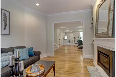 287 Walnut Ave, Boston, MA 02119 - Photo 13