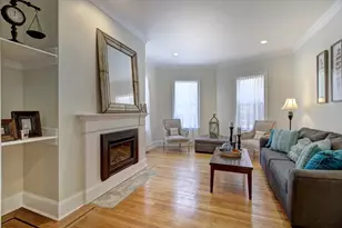287 Walnut Ave, Boston, MA 02119 - Photo 5