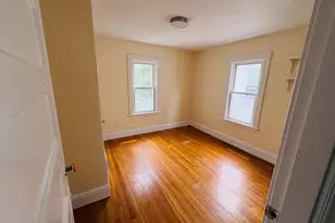 19 Bellingham Ave, Everett, MA 02149 - Photo 13