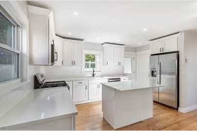 10 Williams Ave, Lynn, MA 01902 - Photo 3