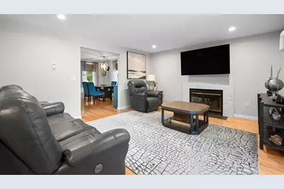 55 Mallard Dr #55, Fitchburg, MA 01420 - Photo 3