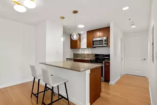 16 Miner St, Boston, MA 02115 - Photo 7