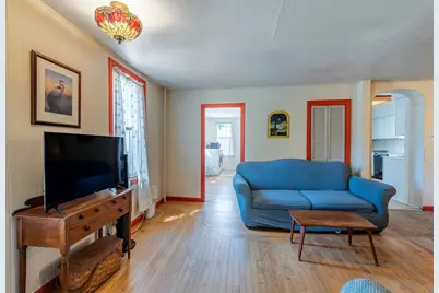14 Holyoke St, Easthampton, MA 01027 - Photo 9