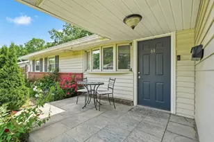 69 Elsie Rd, Brockton, MA 02302 - Photo 3